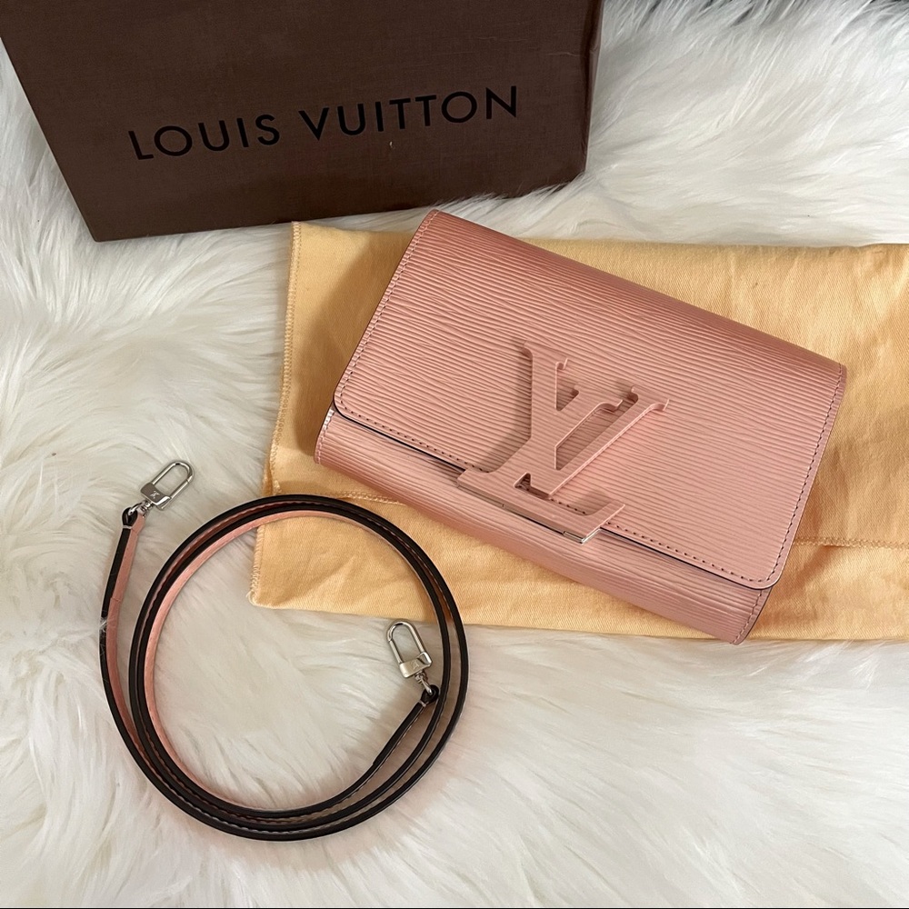 Louis Vuitton Louise Epi Leather PM Bag in Rose Claire / Light Pink - Picture 1 of 12